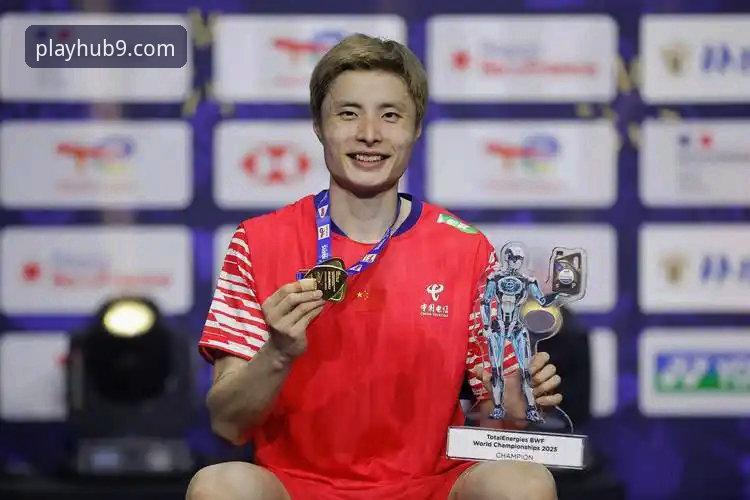 石宇奇亚锦赛夺冠：一场打破八年魔障的王者归来